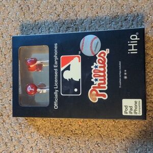 3/$15 Philadelphia Phillies MLB iHip Earphones NEW